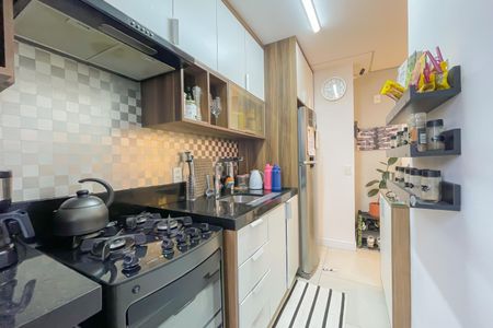 Apartamento à venda com 56m², 2 quartos e 1 vaga Apartamento à venda com 56m², 2 quartos e 1 vagaCozinha e Área de Serviço
