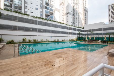 Apartamento à venda com 56m², 2 quartos e 1 vaga Apartamento à venda com 56m², 2 quartos e 1 vagaÁrea comum - Piscina