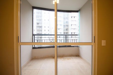 Apartamento para alugar com 52m², 2 quartos e 1 vaga Apartamento para alugar com 52m², 2 quartos e 1 vagaVaranda da Sala