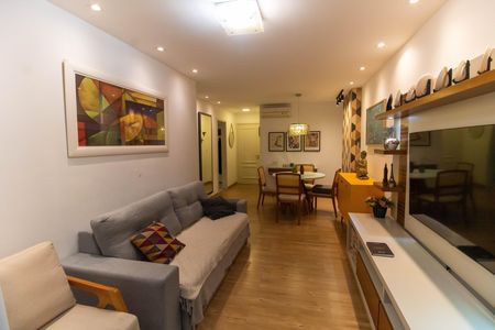 Apartamento para alugar com 105m², 3 quartos e 2 vagasSala