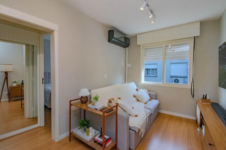 Sala de apartamento à venda com 1 quarto, 40m² em Passo D’areia, Porto Alegre