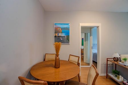 Sala de apartamento à venda com 1 quarto, 40m² em Passo D’areia, Porto Alegre
