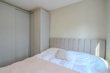 Quarto de apartamento à venda com 1 quarto, 40m² em Passo D’areia, Porto Alegre