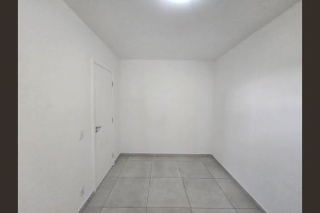 Apartamento para alugar com 76m², 3 quartos e 1 vagaQuarto 02