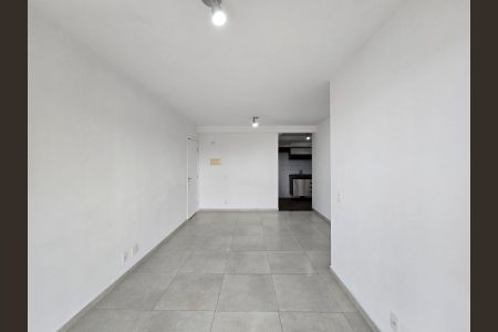 Sala  de apartamento para alugar com 3 quartos, 76m² em Picanço, Guarulhos