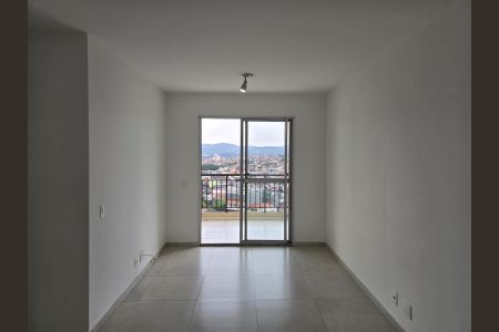 Apartamento para alugar com 76m², 3 quartos e 1 vagaSala 