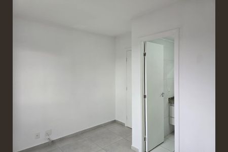Apartamento para alugar com 76m², 3 quartos e 1 vagaSuíte 