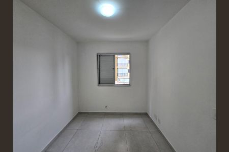 Apartamento para alugar com 76m², 3 quartos e 1 vagaQuarto 02