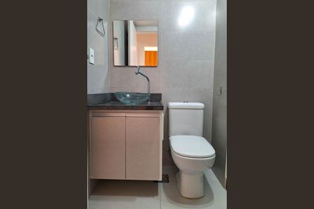 Apartamento à venda com 60m², 2 quartos e 1 vaga Apartamento à venda com 60m², 2 quartos e 1 vagaBanheiro