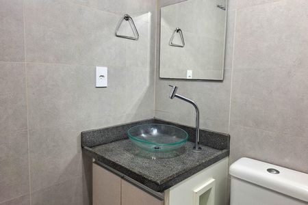 Apartamento à venda com 60m², 2 quartos e 1 vaga Apartamento à venda com 60m², 2 quartos e 1 vagaBanheiro
