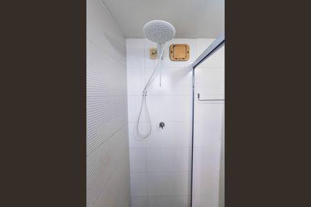 Apartamento à venda com 60m², 2 quartos e 1 vaga Apartamento à venda com 60m², 2 quartos e 1 vagaBanheiro da Suíte 1