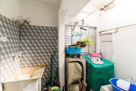 Casa para alugar com 55m², 2 quartos e sem vaga Casa para alugar com 55m², 2 quartos e sem vagaÁrea de Serviço