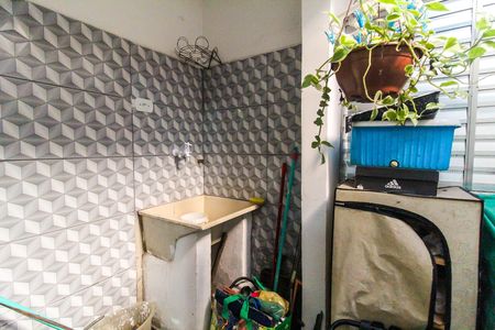 Casa para alugar com 55m², 2 quartos e sem vaga Casa para alugar com 55m², 2 quartos e sem vagaÁrea de Serviço