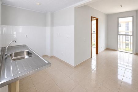 Cozinha de apartamento à venda com 2 quartos, 55m² em Ceilândia, Brasília
