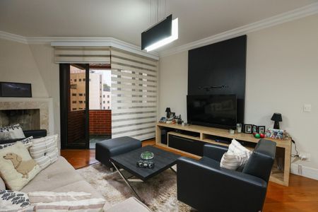 Apartamento à venda com 105m², 3 quartos e 2 vagas Apartamento à venda com 105m², 3 quartos e 2 vagasSala