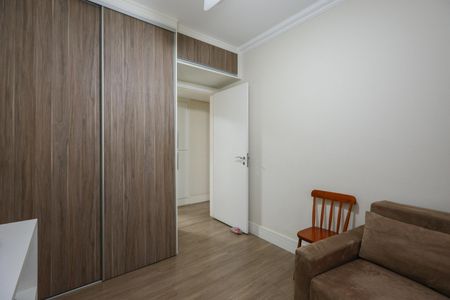 Apartamento à venda com 105m², 3 quartos e 2 vagas Apartamento à venda com 105m², 3 quartos e 2 vagasQuarto 2
