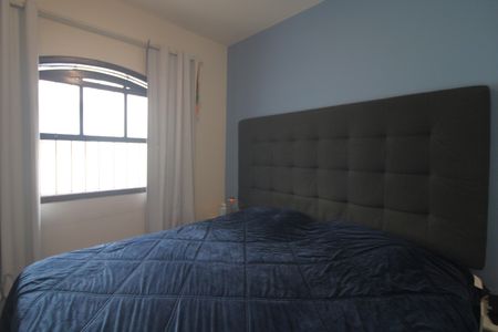 Casa à venda com 96m², 3 quartos e 2 vagasQuarto 2