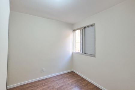 Apartamento para alugar com 72m², 2 quartos e 1 vagaQuarto 2