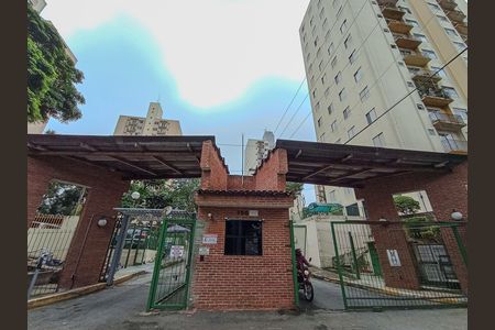 Fachada de apartamento para alugar com 2 quartos, 55m² em Jardim Umarizal, São Paulo