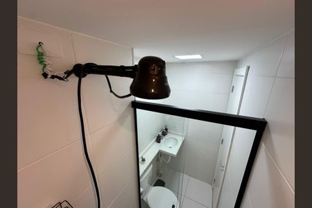 Apartamento para alugar com 34m², 2 quartos e sem vaga Apartamento para alugar com 34m², 2 quartos e sem vagaBanheiro