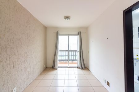 Sala  de apartamento para alugar com 2 quartos, 58m² em Helena Maria, Osasco