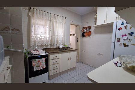 Apartamento à venda com 68m², 2 quartos e 1 vaga Apartamento à venda com 68m², 2 quartos e 1 vagaCozinha