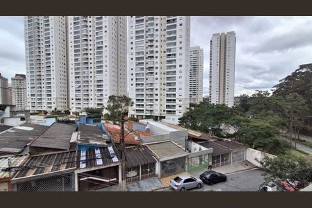 Apartamento à venda com 68m², 2 quartos e 1 vaga Apartamento à venda com 68m², 2 quartos e 1 vagaVista da varanda da sala