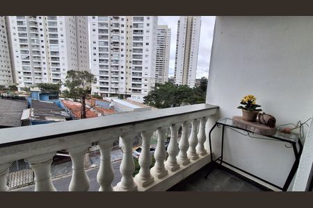 Apartamento à venda com 68m², 2 quartos e 1 vaga Apartamento à venda com 68m², 2 quartos e 1 vagaVaranda da sala