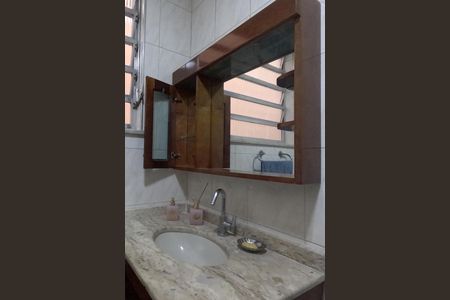 Apartamento para alugar com 67m², 2 quartos e 1 vagaBanheiro