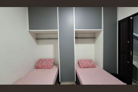 Quarto 3 de casa à venda com 3 quartos, 200m² em Vila Sacadura Cabral, Santo André