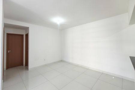 Apartamento para alugar com 78m², 2 quartos e 2 vagasSala