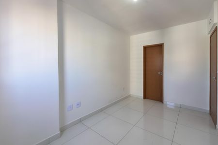 Apartamento para alugar com 78m², 2 quartos e 2 vagasSuíte 