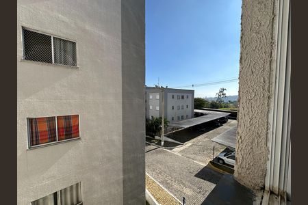 Vista da Sala de apartamento para alugar com 2 quartos, 54m² em Jardim Maria Amelia, Jacareí