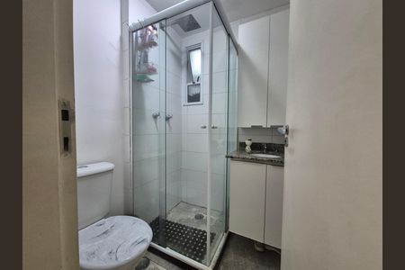 Apartamento à venda com 57m², 3 quartos e 1 vagaBanheiro Corredor
