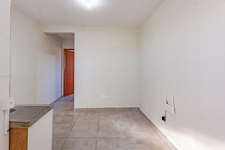 Sala de casa para alugar com 1 quarto, 30m² em Parque Bristol, São Paulo