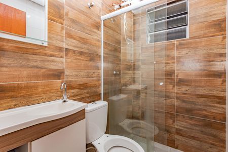 Banheiro de casa para alugar com 1 quarto, 30m² em Parque Bristol, São Paulo