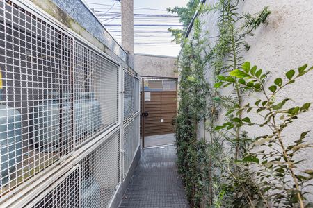 Casa para alugar com 30m², 1 quarto e sem vaga Casa para alugar com 30m², 1 quarto e sem vagaEntrada