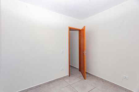 Quarto de casa para alugar com 1 quarto, 30m² em Parque Bristol, São Paulo