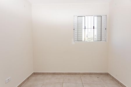 Quarto de casa para alugar com 1 quarto, 30m² em Parque Bristol, São Paulo