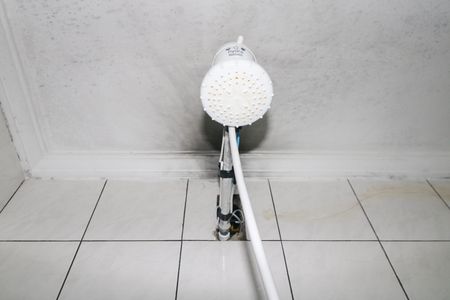 Apartamento para alugar com 60m², 2 quartos e 2 vagasBanheiro