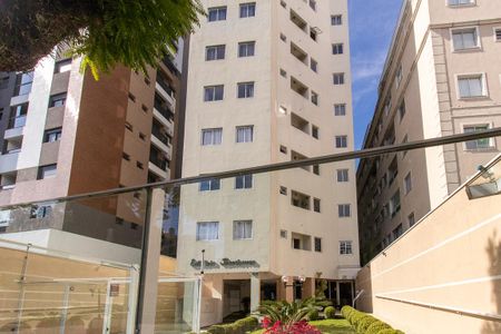 Apartamento à venda com 32m², 1 quarto e sem vaga Apartamento à venda com 32m², 1 quarto e sem vagaFachada