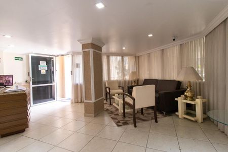 Apartamento à venda com 32m², 1 quarto e sem vaga Apartamento à venda com 32m², 1 quarto e sem vagaHall de entrada