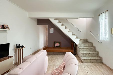 Casa para alugar com 114m², 3 quartos e 1 vagaSala