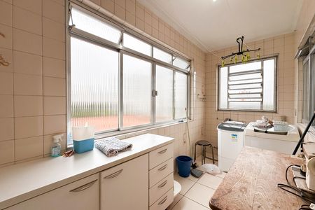 Casa para alugar com 114m², 3 quartos e 1 vagaÁrea de Serviço