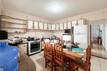 Casa para alugar com 114m², 3 quartos e 1 vagaCozinha