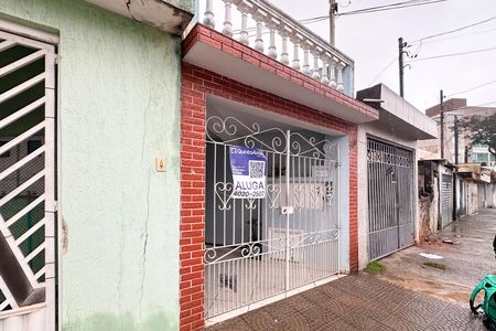 Casa para alugar com 114m², 3 quartos e 1 vagaFachada