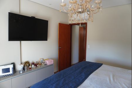 Casa de condomínio para alugar com 405m², 2 quartos e 4 vagasSuite 2