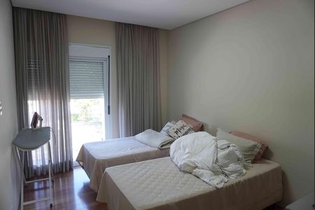 Casa de condomínio para alugar com 405m², 2 quartos e 4 vagasQuarto 2