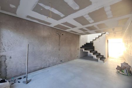 Sala de casa à venda com 3 quartos, 110m² em Vila Alpina, São Paulo