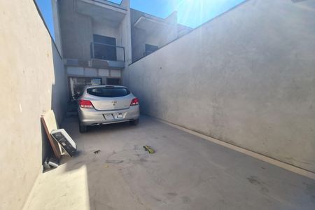 Garagem de casa à venda com 3 quartos, 110m² em Vila Alpina, São Paulo